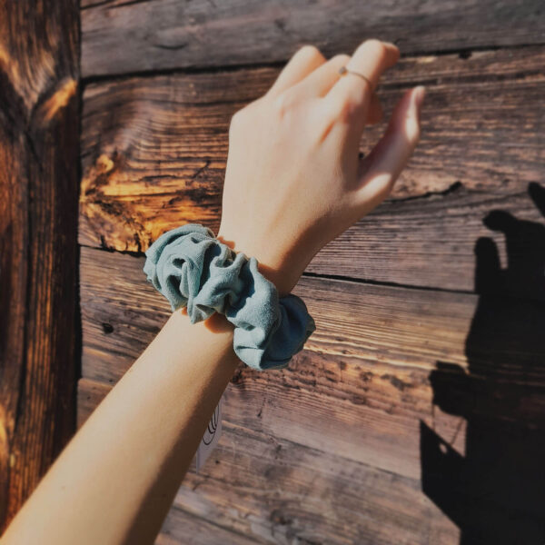 Piękna scrunchie w kolorze mięty z bawełny